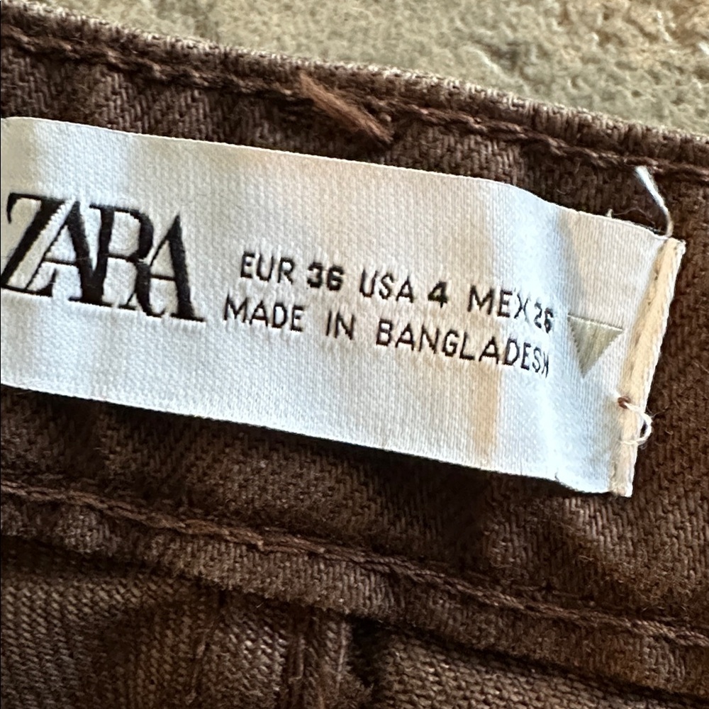 Zara Brown Wide-Leg Flare Jeans - Picture 4 of 5